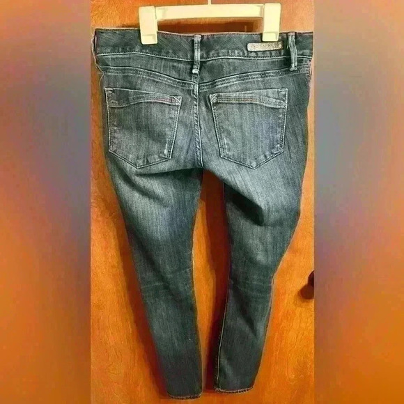 Women’s Short skinny Express Jeans - Picture 2 of 3